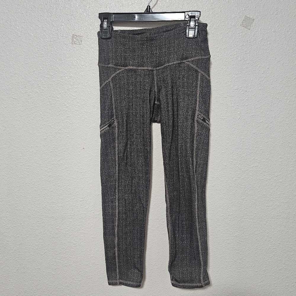 Athleta cropped leggings